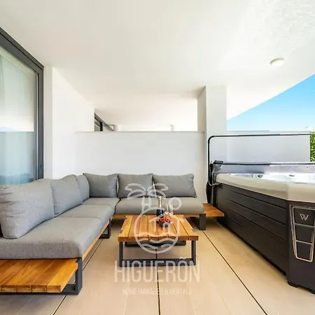 Apartment Higueronrentals Greenhouse