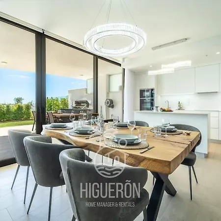 Higueronrentals Greenhouse Apartment Malaga