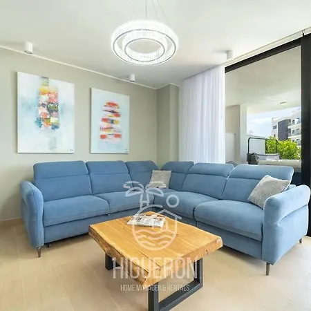 Apartment Higueronrentals Greenhouse